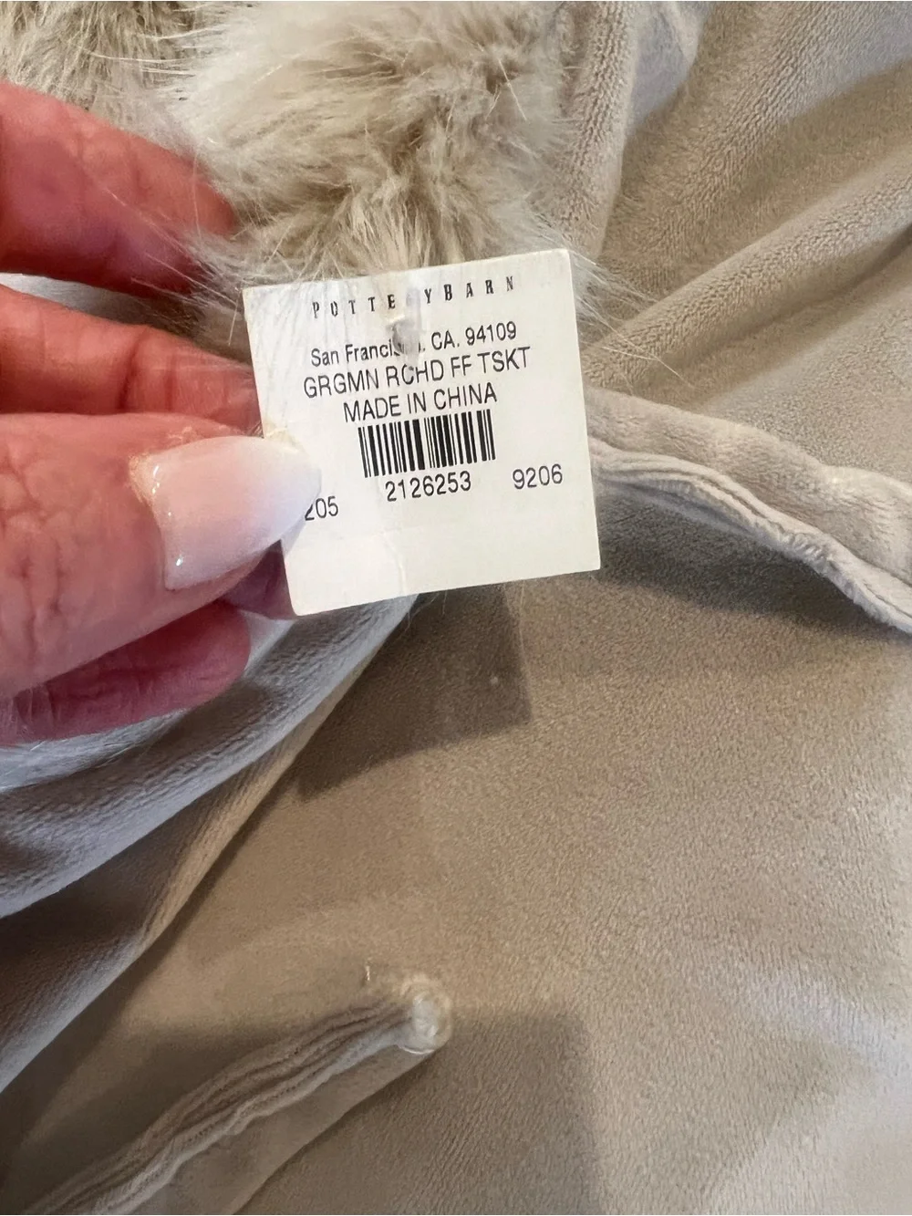 Pottery Barn Faux Fur Tree Skirt in Light Beige/Cream